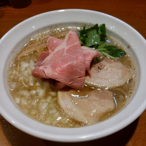 「【限定】プレミアム煮干そば（川越バージョン）＋海鮮丼」@寿製麺よしかわ 川越店の写真