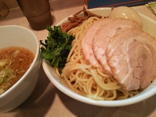 「とんこつしょう油つけ麺(太麺)(大)、味玉」@らーめん将貴の写真