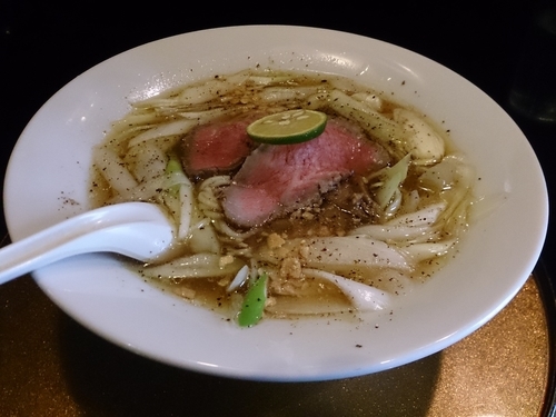 「信州牛と天草大王のプレミアム王様中華そば」@信濃神麺 烈士洵名の写真