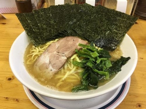 「海苔ラーメン(カタメ、オオメ)中1.5玉 ¥780」@横浜家系ラーメン 武蔵境つばさ家の写真