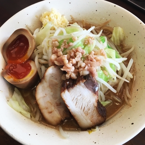 「煮玉子いち二郎(並)+ニンニク」@ラーメン一心 丸の内店の写真