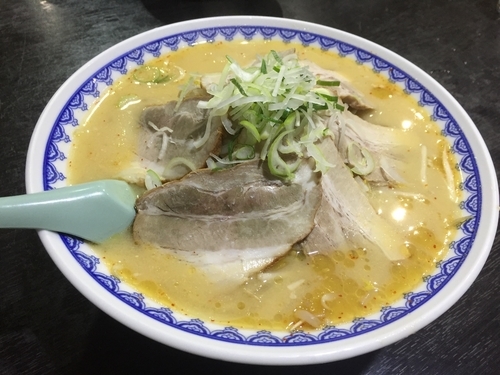 「みそチャーシュー」@食堂 ニューミサの写真