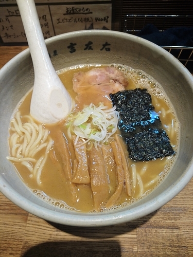 「らーめん(麺200g) 780円」@麺屋吉左右の写真