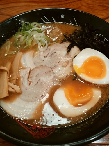 「特製中華そば+替え玉　￥990」@金澤濃厚中華そば 神仙の写真