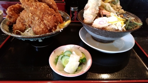 「ソースカツ丼セット(温かいうどん・天ぷら)961円」@まさかの写真