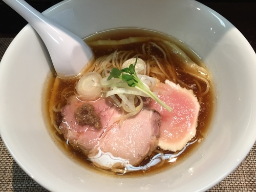 「醤油蕎麦（750円）」@神保町黒須の写真