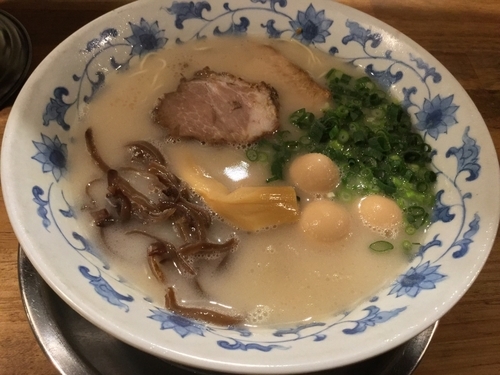 「丸山ラーメン ¥750」@博多らーめん 丸山の写真