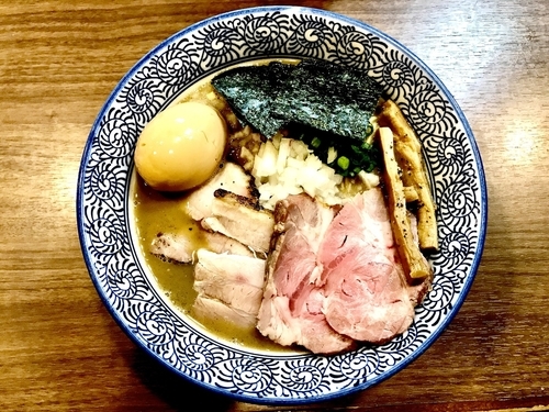 「極上濃厚煮干しそば」@煮干しつけ麺 宮元の写真