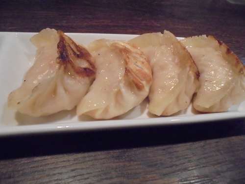 「えび焼き餃子(４個)　４５０円」@カントナの写真