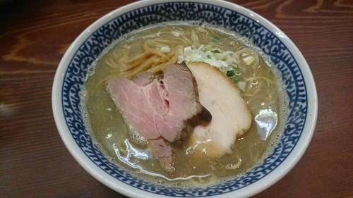 「煮干し拉麺　800円」@良温(Ra-on)の写真