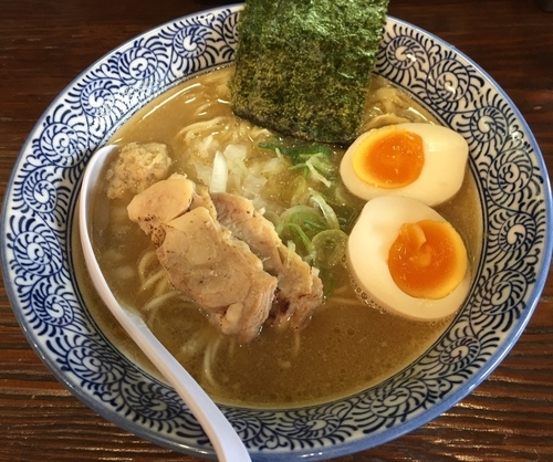 「濃厚醤油鶏白湯そば＋味玉（￥780＋￥100）」@濃厚鶏そば 麺屋 鶏とりの写真