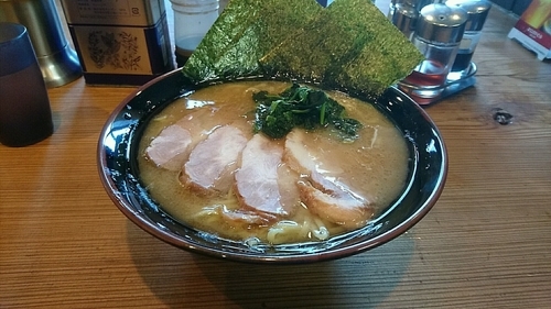 「チャーシュー麺中 堅めちょいコッテリ」@梅家〜舎弟〜の写真