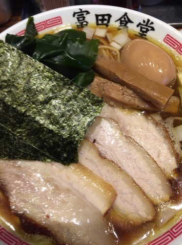 「特製中華そば」@松戸中華そば 富田食堂の写真