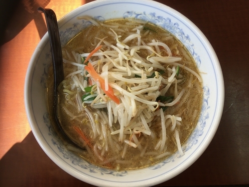 「塩ラーメン ニンニク多め＋サービスライス」@くるまやラーメン 宮原店の写真
