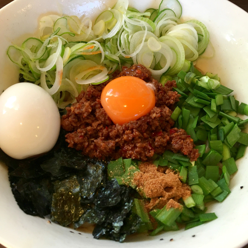 「台湾まぜそば（麺少なめ）750円」@つけ麺 弥七の写真