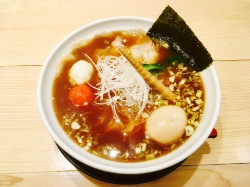 「特製醤油ラーメン」@NOODLES 蕾 RZの写真