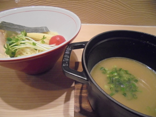 「大山鶏白湯つけ麺　８００円」@NOODLES 蕾 RZの写真
