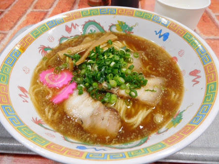 「醤油豚骨ラーメン」@ラーメン倉庫の写真