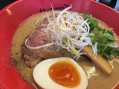 「こってり野郎 味玉トッピング」@らーめんチキン野郎の写真