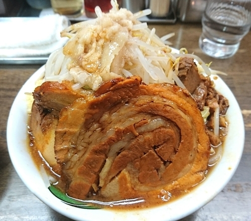 「雷そば　半豚増し　全マシ」@雷 北松戸本店の写真