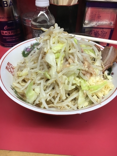 「汁なし 大＋全部（ﾔｻｲ・ﾆﾝﾆｸ・ｱﾌﾞﾗ・ｶﾗﾒ・魚粉）」@ラーメン二郎 環七一之江店の写真