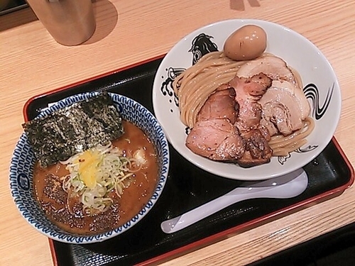 「濃厚特製つけ麺」@松戸富田麺業 千葉駅構内店の写真