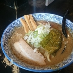 濃厚狼煙ラーメン