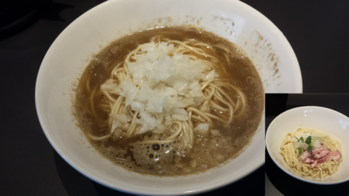 「かけそば(塩)＆あぶらそば(塩)1000円」@煮干乱舞の写真