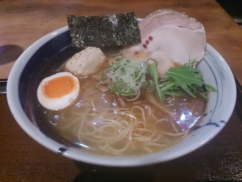 「琥珀そば(細麺)」@自家製麺 琥珀の写真