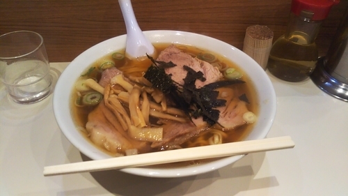 「チャーシューらあめん」@らぁめん ほりうち 本店の写真
