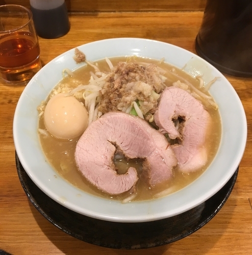 「ラーメン（麺半分・脂￥650）」@ラーメン盛太郎の写真