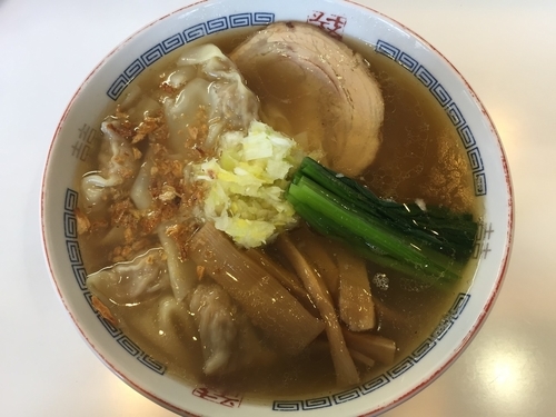 「塩味ワンタンメン(900円)+高菜丼(150円)」@支那そばや 相模原店の写真