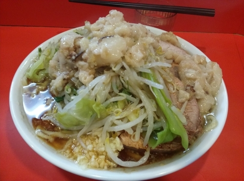 「小ラーメン野菜ニンニク脂カラメ」@ラーメン二郎 仙川店の写真