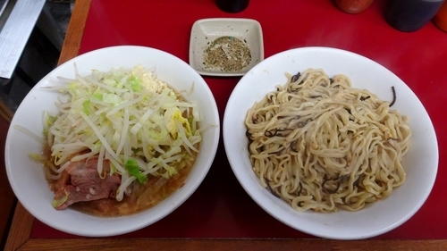 「ラーメン＋昆布ナッツあつもり＋のりカツのとろろ」@ラーメン二郎 相模大野店の写真