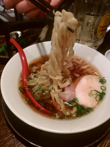 「手打ち中華そば」@立ち呑み居酒屋 金町製麺の写真