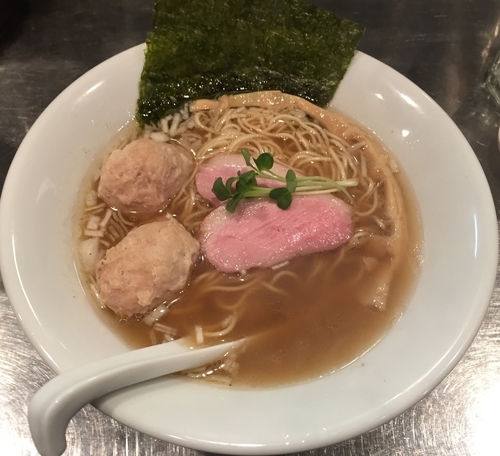 「鴨中華蕎麦900円+生ビール450円」@日の丸さんじの写真