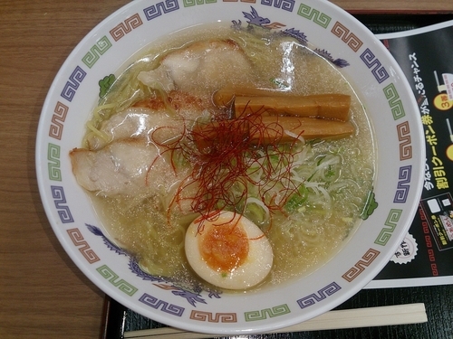 「ﾌｪｱｰﾒﾆｭｰ 鶏そば」@らーめん梓亭の写真