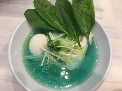 「鶏湯 青900円」@濃厚鶏出汁拉麺 吉法師 KIPPOSHIの写真