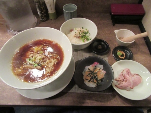 「鯛茶漬けセット・淡麗醤油（１１６０円）」@狐狸丸の写真