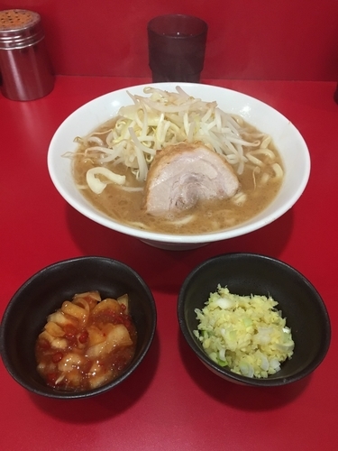 「ラーメン 普通 タマチ ネギ生姜」@ラーメン二郎 札幌店の写真