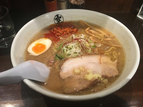 「辛味噌らーめん」@らーめん空 札幌ら～めん共和国店の写真