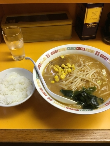 「味噌ラーメン＋ライス」@熊ぼっこの写真