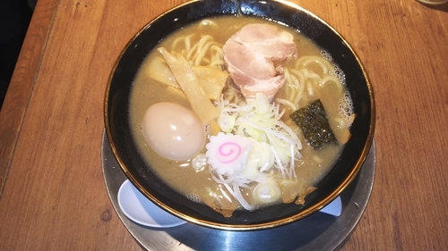 「復活!創業期の中華そば＋味玉」@六厘舎 大崎店の写真