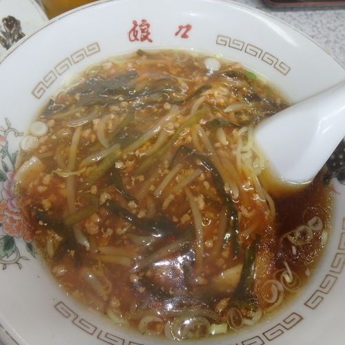 「スタミナラーメン(450円)、餃子(250円)、ビール」@娘々 北浦和店の写真