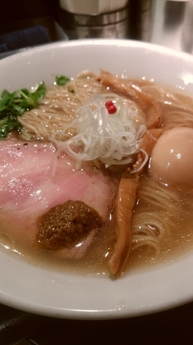 「味玉塩そば950円」@SOBAHOUSE金色不如帰の写真