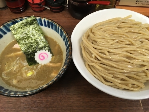 「煮番搾り大盛り」@つけめん 三三㐂の写真