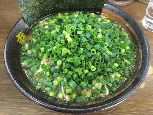 「青ネギラーメン大盛り固め濃いめ」@幸家の写真