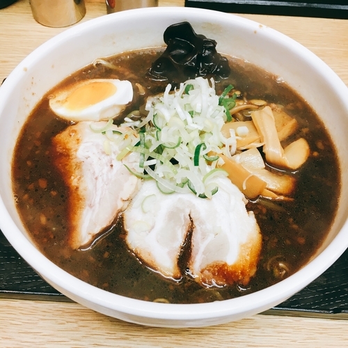 「札幌ブラックラーメン」@いそのかづおの写真