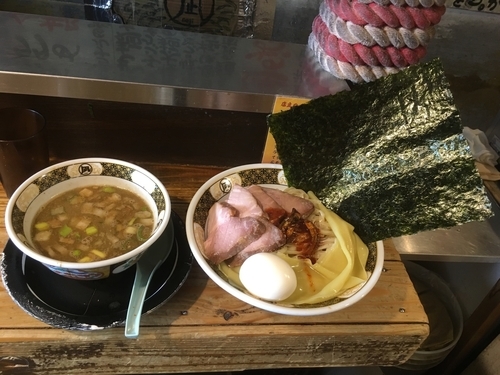 「すごい煮干つけめん1100円」@すごい煮干ラーメン凪 新宿ゴールデン街店 本館の写真