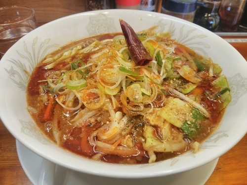 「野菜マーラーメン(太麺）」@ラーメン餃子 なか屋の写真